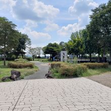 公園やドッグランもあります。