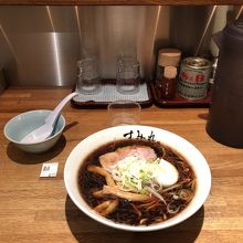 醤油ラーメン