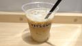 ビックカメラ有楽町にある穴場的カフェ。