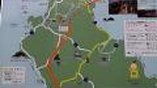 山頂には恋のパワースポットがあります。