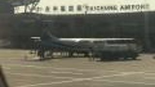 非常にコンパクト…なので入国がスムース