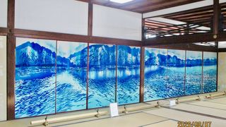 祇園にあってアートが見事、見所満載