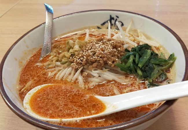 家系ラーメン横浜屋の姉妹店の濃厚担々麵