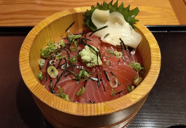 手毬寿司や天丼が本格的な和食レストラン