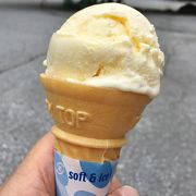 濃厚なアイスクリームが美味しい