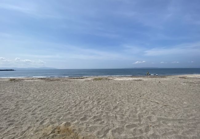 海開きしてなく閑散としたビーチ！