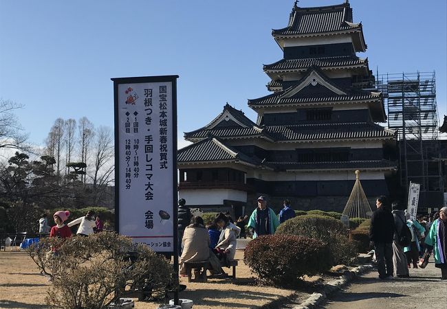 国宝松本城新春祝賀特別公開