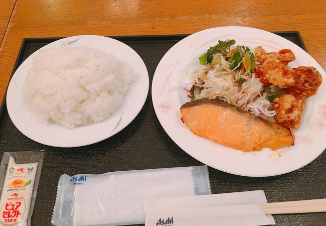 ビアホールのランチ