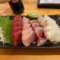 鮮魚店の居酒屋さん 何を食べても満足です