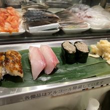 穴子、はまち、蟹味噌軍艦