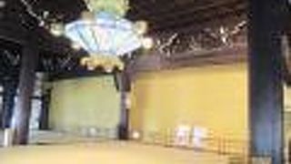 西本願寺の本堂です