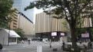 イベントスペースとしても利用可能な文化と賑わいの発信拠点となる公園です！