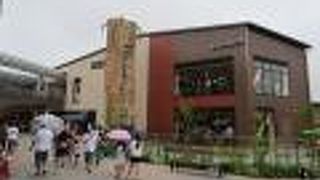 アウトドアブランドが充実