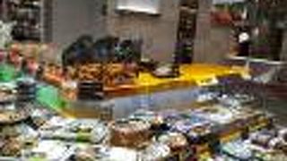 最近流行りのサラダショップ