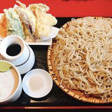 杜の天ぷらセットの大盛り