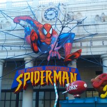 スパイダーマン