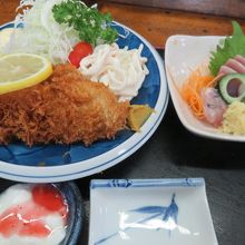 おかめ定食　フライは２種類