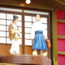 中央部分には坊っちゃんとマドンナ！