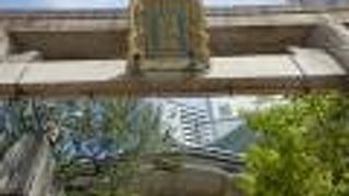 大阪梅田の茶屋町にある天神社のお旅社