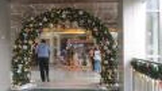 クリスマスシーズンのエクスチェンジタワー2018