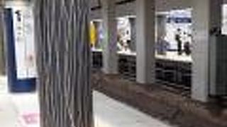 メトロ日比谷線　上野駅