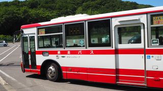 観光スポットを廻るバスがある