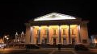 観光案内所を併設