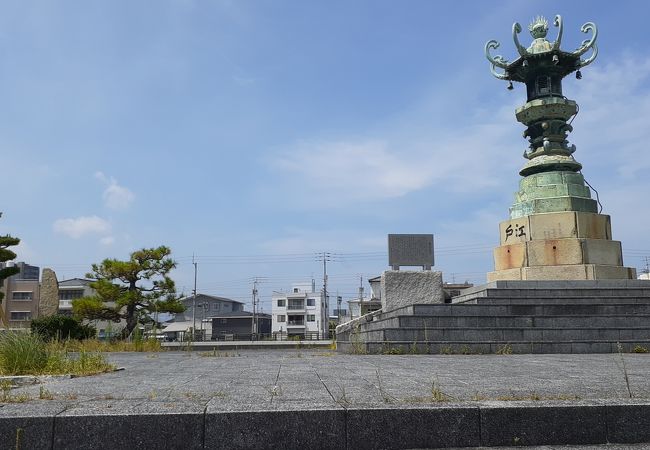 みなと公園の北側に位置する小さな公園