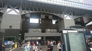 １１階まで続く大階段　