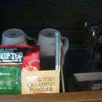 お茶セットには緑茶とコーヒーとの双方が用意されていました