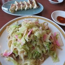 皿うどんと餃子