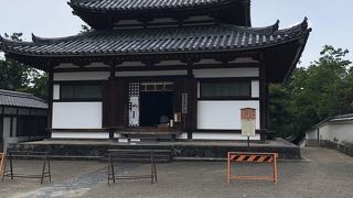 二月堂・三月堂のすぐ近くです。