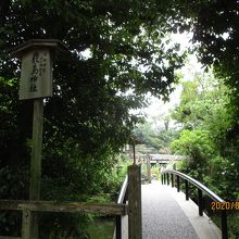 入り口に案内板がありました