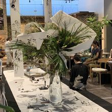 訪れたときはアート書画のパフォーマンス