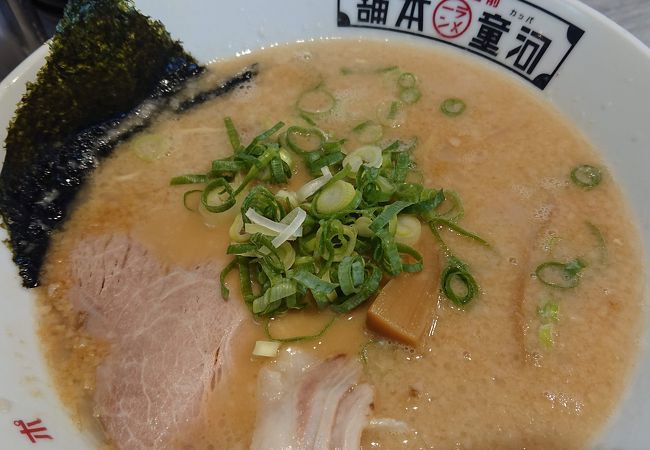 学生受けしそうなラーメン