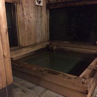 女風呂は檜風呂でした。サウナはお休み中でした。