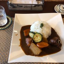 えにわんカレー・1000円ぐらい！