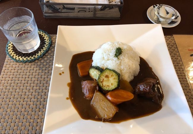 えにわんカレー！