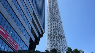 ショッピングもグルメも充実！