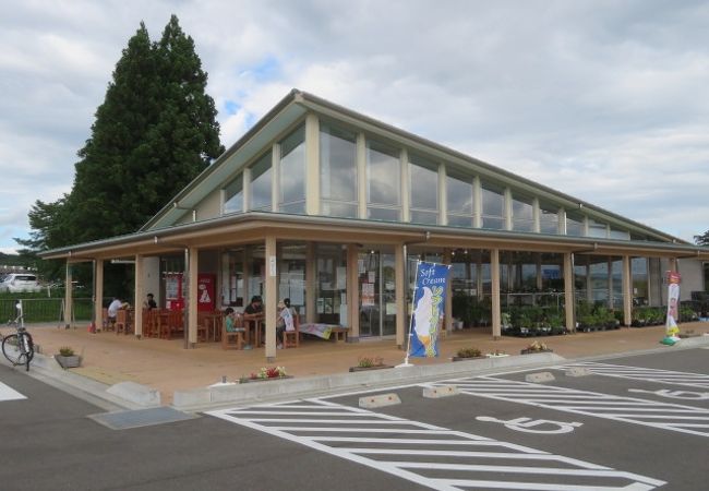 西郷村の農産物産館