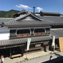 向かいの珈琲浪漫からの写真です。