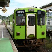 沿線風景は田園地帯では国内屈指の美しさ。