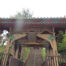 不動寺勅額門