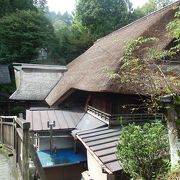 御岳山に登る途中馬場家御師住宅を通りました