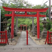 松江城内にあります