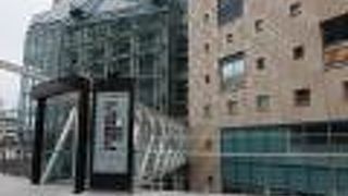 神戸情報文化ビルの一画を占めるカルチャー＆アメニティ施設