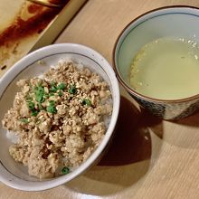 そぼろ丼