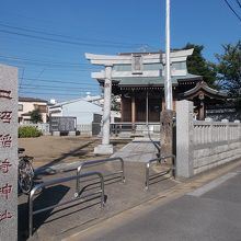 入り口からの景観です。