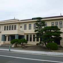 昭和８年築の旧郡全製絲（株）本社も素晴らしい！