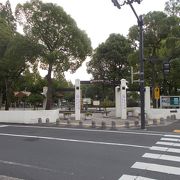 東武スカイツリーラインの竹ノ塚駅から東のエリアにあります。